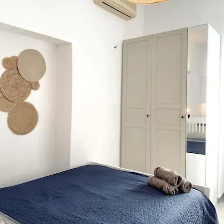 Beige Escape Vakantiehuis Artemonas