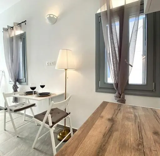 Beige Escape * Artemonas